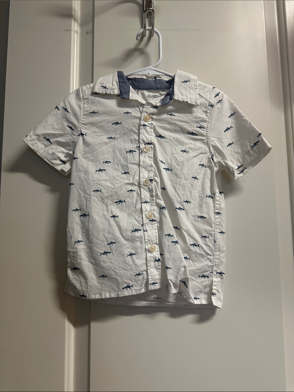 OshKosh B'gosh White Button-Down Shirt with Navy Shark Print
